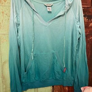 Hard Tail Aqua Hooded Pullover
